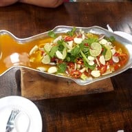 ข้าวต้ม หมูจุ่ม ช้างน้อย แม่ริม