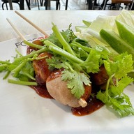 เมนูของร้าน ลูกชิ้นแม่ประนาม Market Place