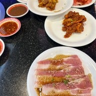 Koyama Yakiniku ซีคอน สแควร์