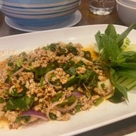 ข้าวต้ม หมูจุ่ม ช้างน้อย แม่ริม