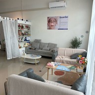 พี่กุ้งกดสิวสาขาโกสุมรวมใจ กดสิวดอนเมือง