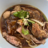 เนื้อตุ๋นทุ่งเศรษฐี รามคำแหง 2