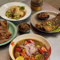 ชู้ลาว ชู้รส Chulaos Churos ดุสิต