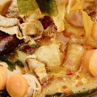 มุมหม่าล่า (หม่าล่าทั่ง&ผัดกะเพรา) (หมู่บ้านไทยสมบรูณ์3)