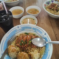 เมนูของร้าน KK Cuisine