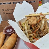 Lucky Panda (American Chinese Eatery) อโศก