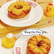 Duck Donuts  Thailand Siam Discovery