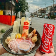 มุมหม่าล่า (หม่าล่าทั่ง&ผัดกะเพรา) (หมู่บ้านไทยสมบรูณ์3)