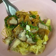 ร้านเฮียกวย ช.บะหมี่-เกี๊ยว รามอินทรา34