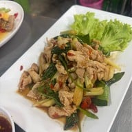 ชาญชัย ลาบยโสธร