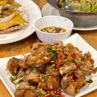 บุญ เรสเตอรองท์ 食得福 สีลม