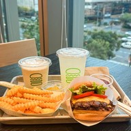 Shake Shack One Bangkok