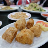 ภัตตาคาร ตั้งใจอยู่ เยาวราช