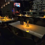 Bond Street Bar Café