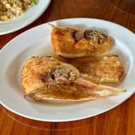 เมนูของร้าน ครัวปลาทู (ทิดอ้วน) บางแสน