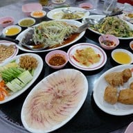 ภัตตาคาร ตั้งใจอยู่ เยาวราช