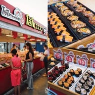 ตลาดเดินเล่นกรุงเทพกรีฑา