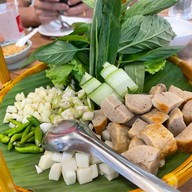 ครัวเมืองเว้ ลาว ญวน โรบินสัน ราชพฤกษ์