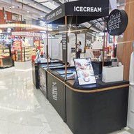 หน้าร้าน Guss Damn Good เดอะมอลล์บางแค (The Mall Bangkae)