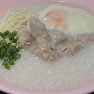 โจ๊กแม่ประกอบแปดริ้ว