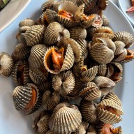 เมนูของร้าน ลัคกี้ ซีฟู๊ด 2 ชะอำ