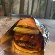 Barney’s Burger Joint Sukhumvit 23