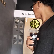 ดีด หน้าเมรุ coffee หน้าเมรุวัดคูยาง
