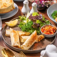 The Banyan Riverhouse Cafe & Bistro