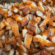 หมูทอด อาแปะน้อย กาดวรุณ