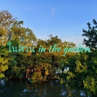 ในสวน In The Garden