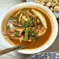 ป้าอ่อน ซอยก๊วน