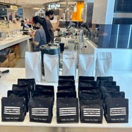 1:2 coffee (1:2 คอฟฟี่) ซีคอนบางแค