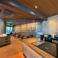 บรรยากาศ Starbucks เขาหลัก