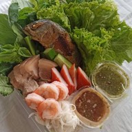 เต็มคำ ข้าวขยำ เมี่ยงผักสด (หมู่บ้านเต็มสิริพลัส) หนองจอก