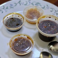 เมนูของร้าน เรือนต้น มณเฑียร สุรวงศ์