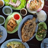 น้องพลอย ปลาเผา