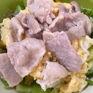 สุกี้รสเด็ด ก๋วยเตี๋ยวซี่โครงหมู