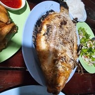 น้องพลอย ปลาเผา