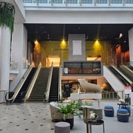 หน้าร้าน % Arabica เอ็มไพร์ทาวเวอร์