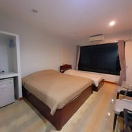 สวนริมแคว รีสอร์ท