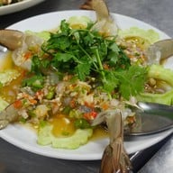 เลิศรส (ใต้ร่มมะเฟือง)