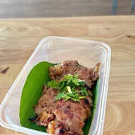 มหาลาบ I-San Dining