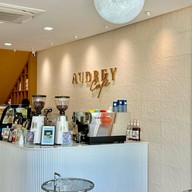 Audrey cafe ออร์เดรย์ คาเฟ่
