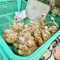 บ้านใหญ่ ผัดไทยเตาถ่าน ดินแดง