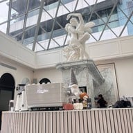 Du louvre Cafe&Bistro