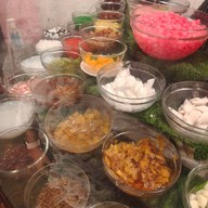 ขนมหวานช้างม่อย