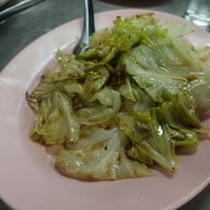 เลิศรส (ใต้ร่มมะเฟือง)