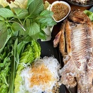 บังบีฟ เมี่ยงปลาเผา อาหารไทย-อีสาน ฮาลาล ชาบู ท่าอิฐ