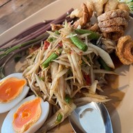 บ้านฮอซอน ขนมจีนต้ม หม้อปลาร้า