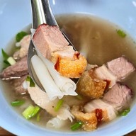 ก๋วยจั๊บน้ำใสบางบ่อ สาขา9 สมุทรปราการ